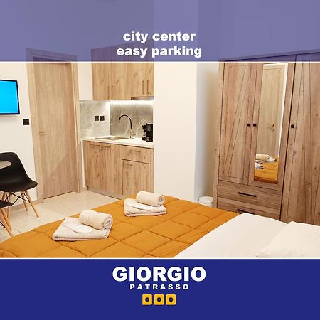 Giorgio Patrasso - Micro Apartment In The Center Of Pátra Eksteriør bilde