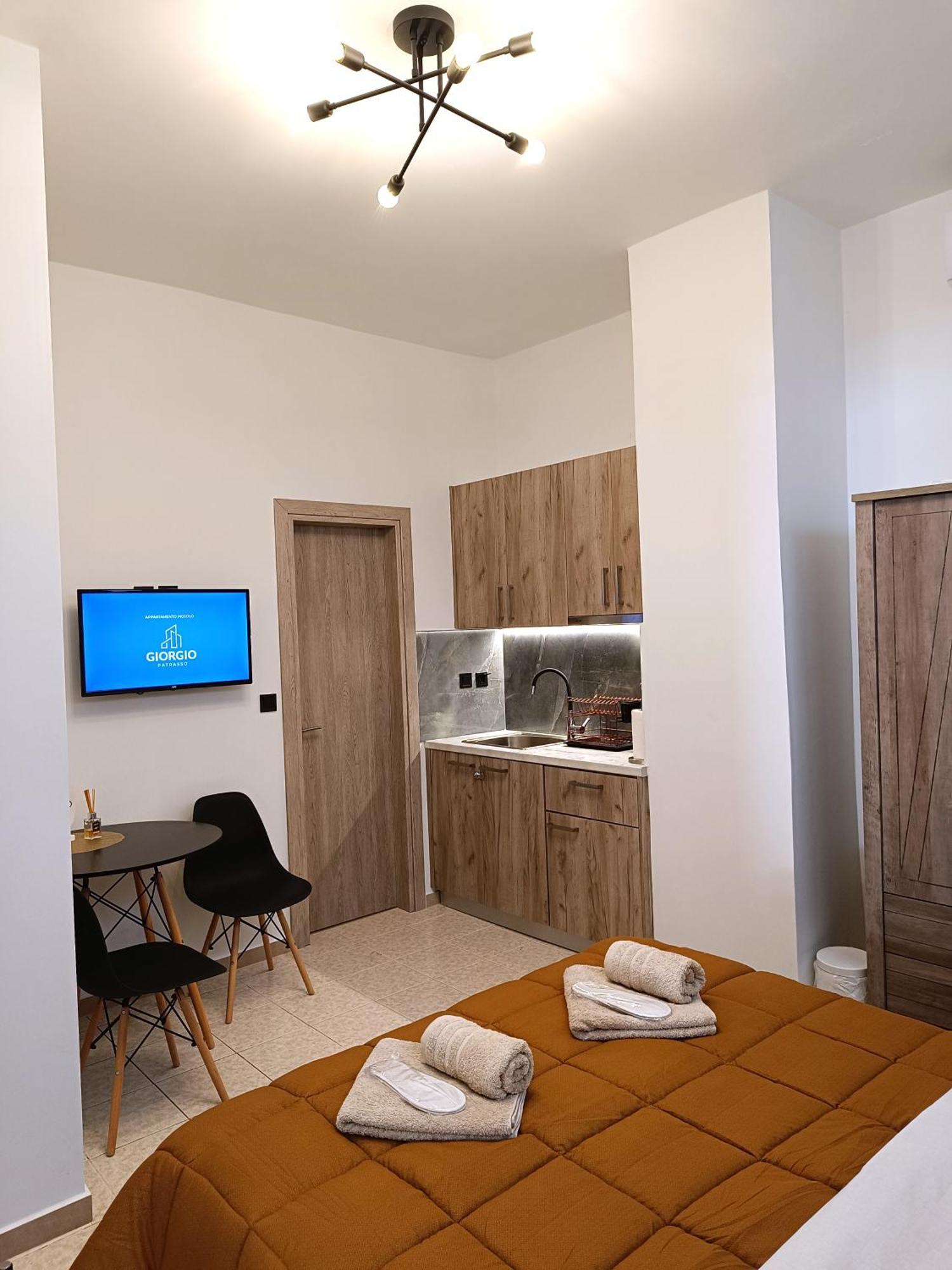 Giorgio Patrasso - Micro Apartment In The Center Of Pátra Eksteriør bilde